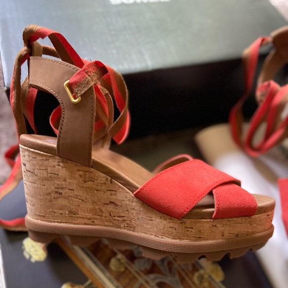 Sorel Joanie II Hi Ankle Lace Sandal - Picture 13 of 14